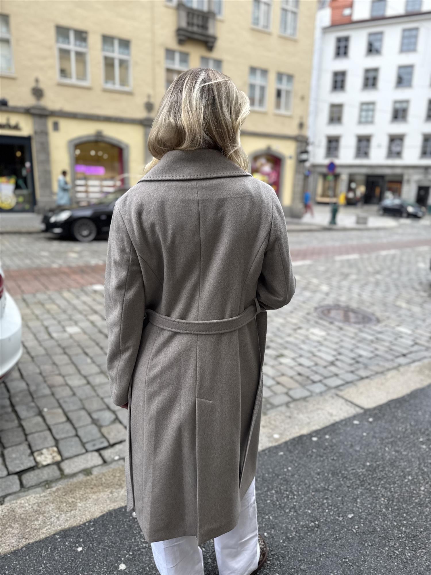 Long Coat Cacha Grey Brown Belt and Buttons