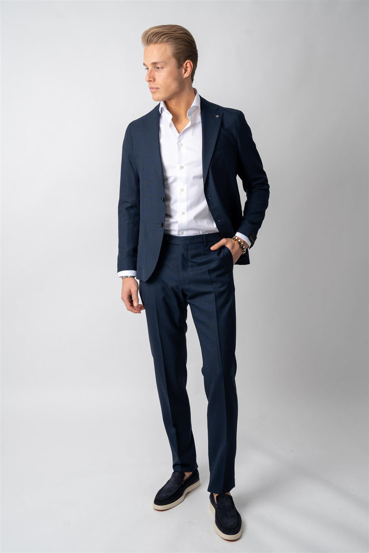 Suit - Navy Ruter