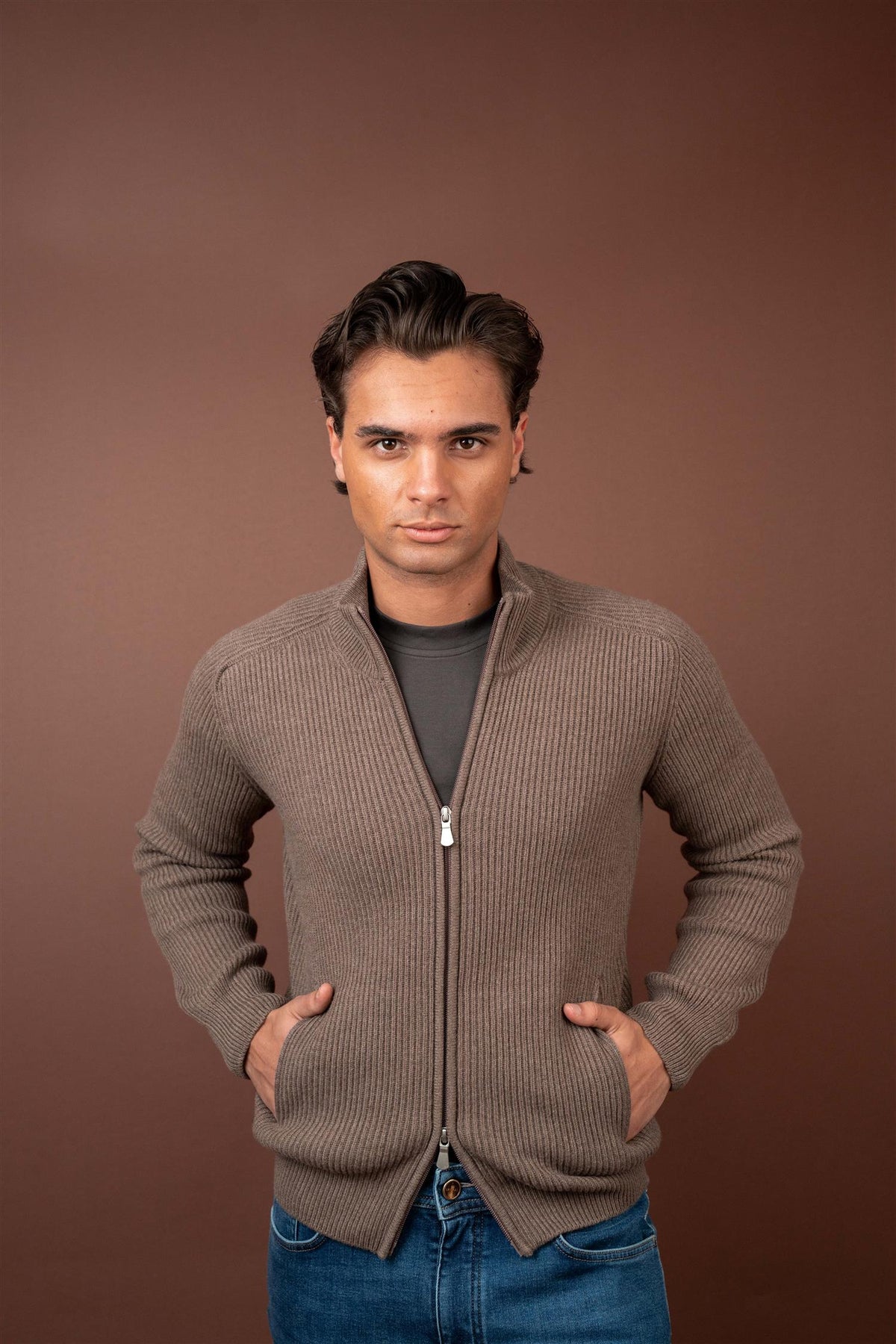 Full Zip Ribbed - Brown