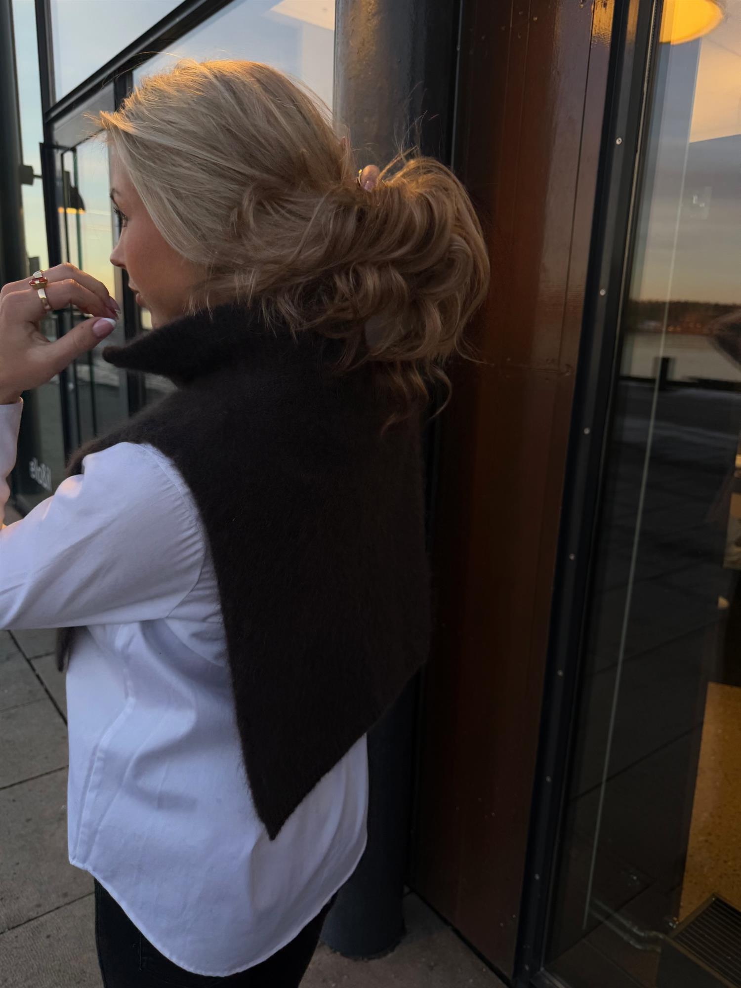 Belinda Chunky High Neck Dark Brown