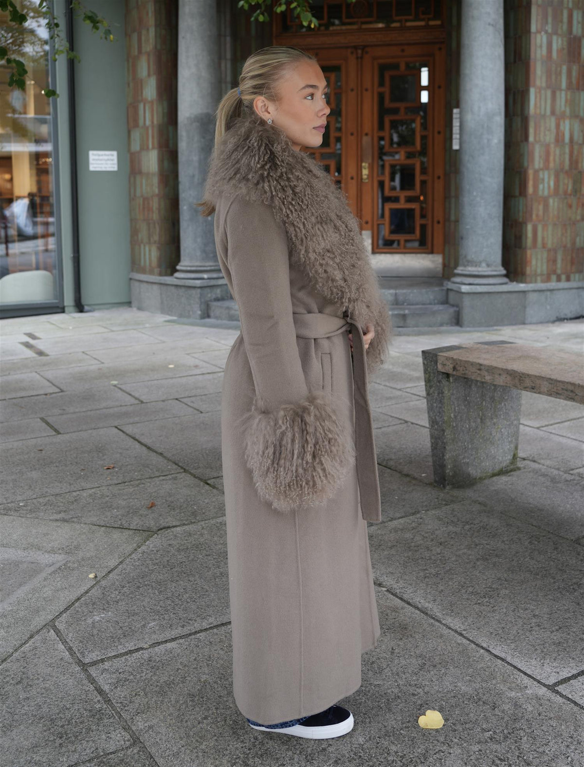 Lily Mongolian Coat - Truffle