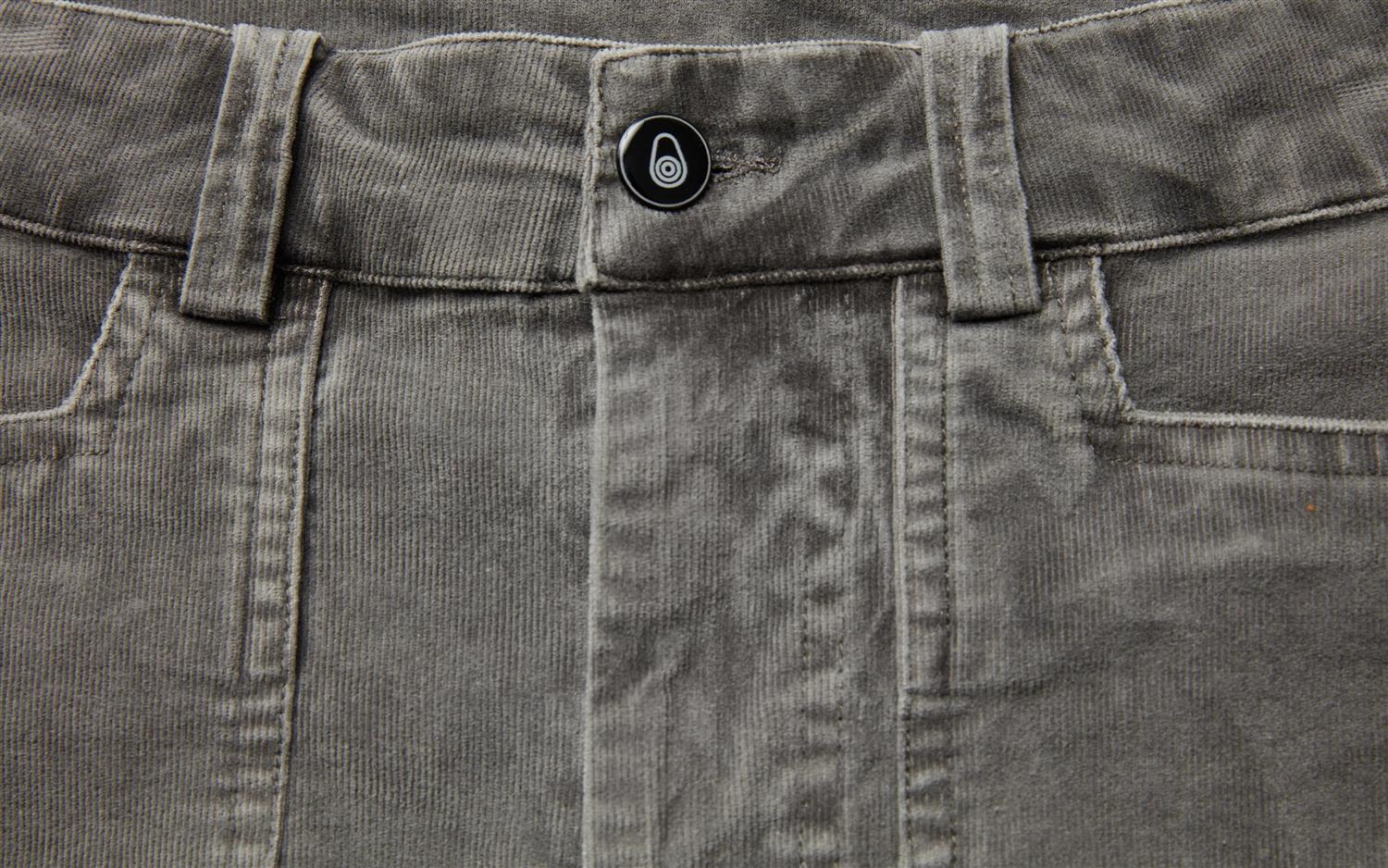 Grinder Corduroy Shorts - Oyster