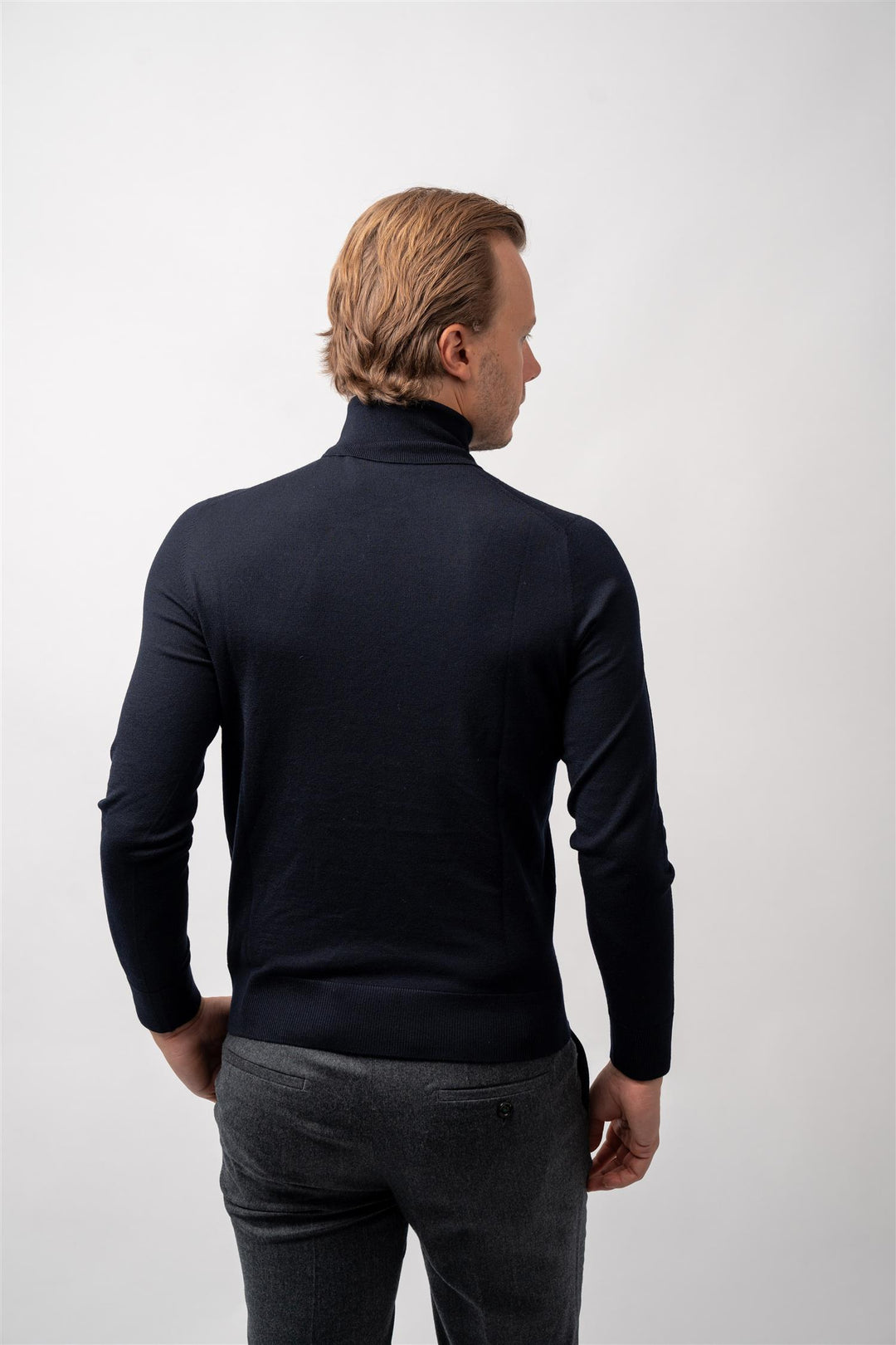 Turtle Neck Virgin Wool - Navy