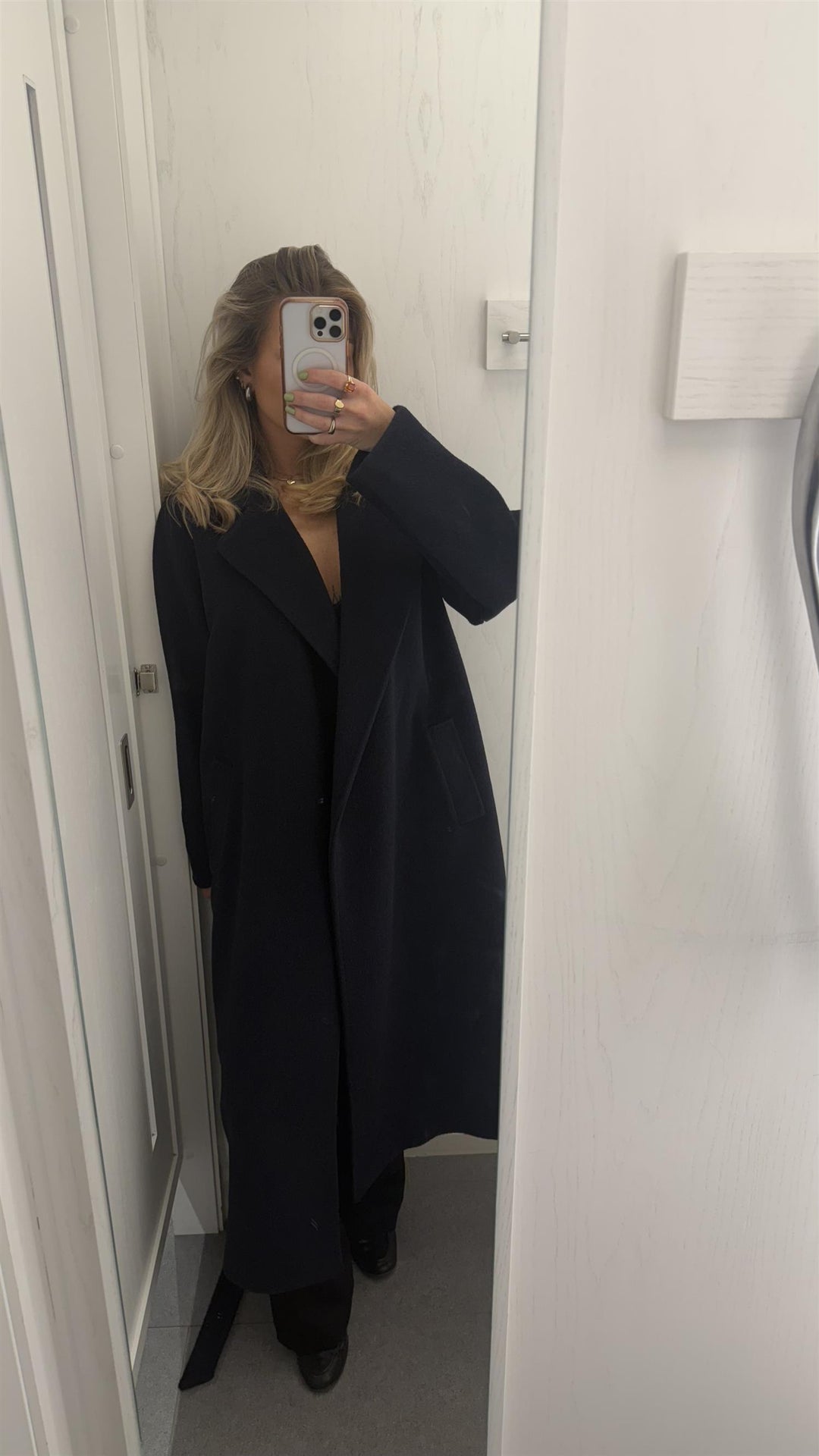 Tempera Navy