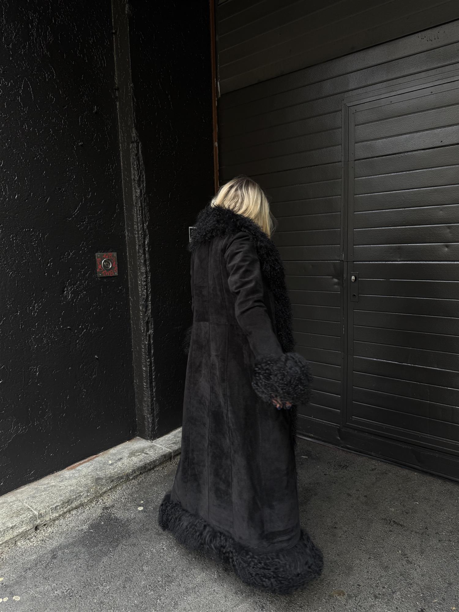 AVA COAT LONG - BLACK