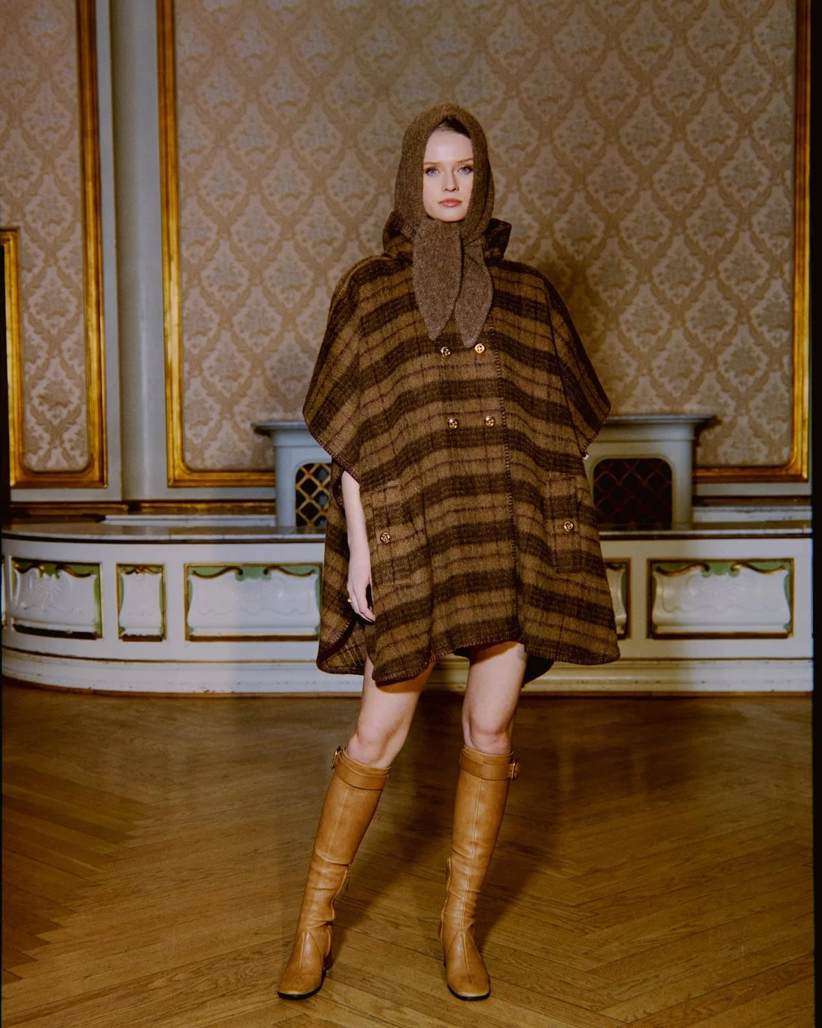Tailored Cape Autumn Checks