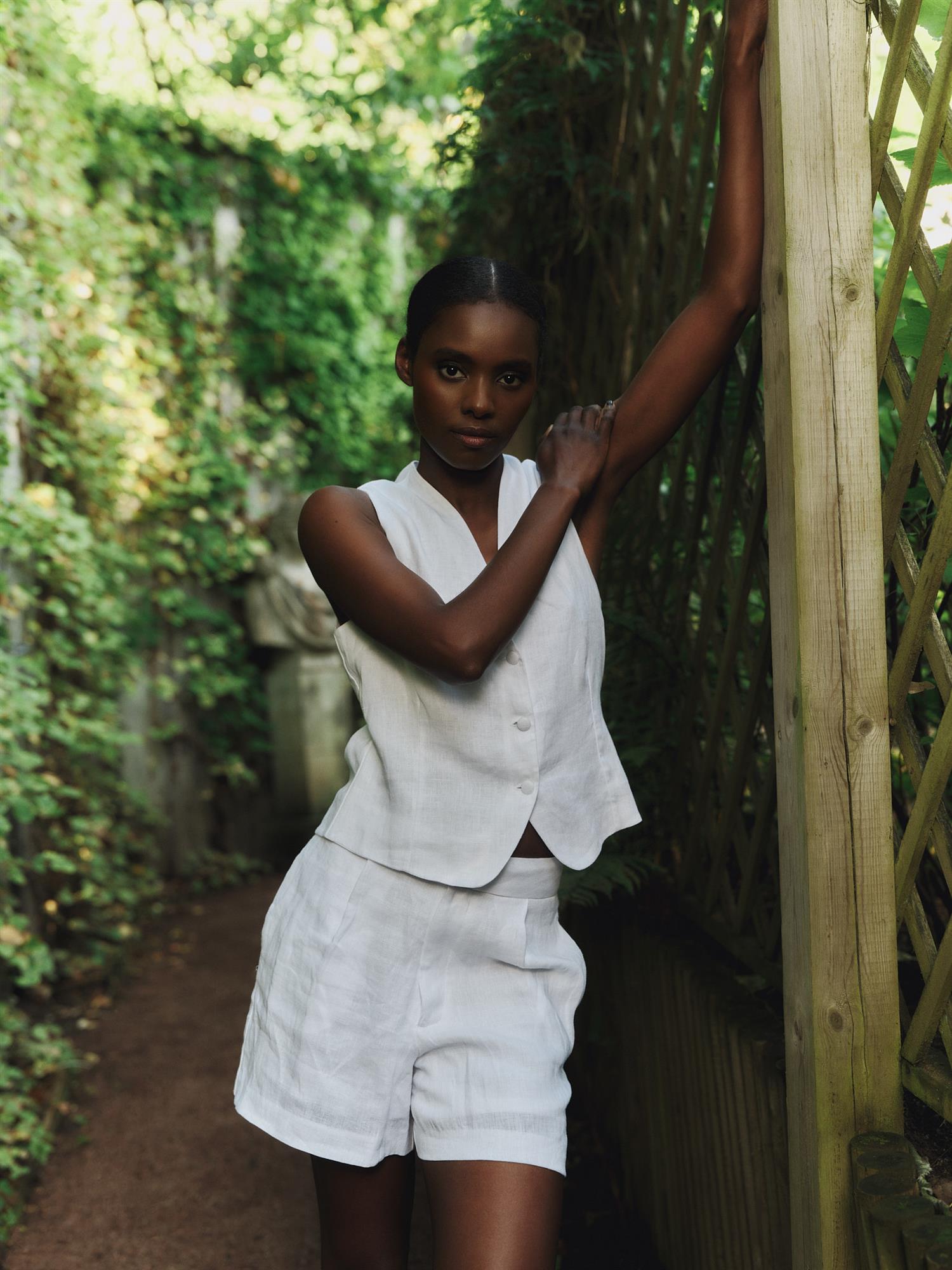 Freya Solid Linen Shorts White