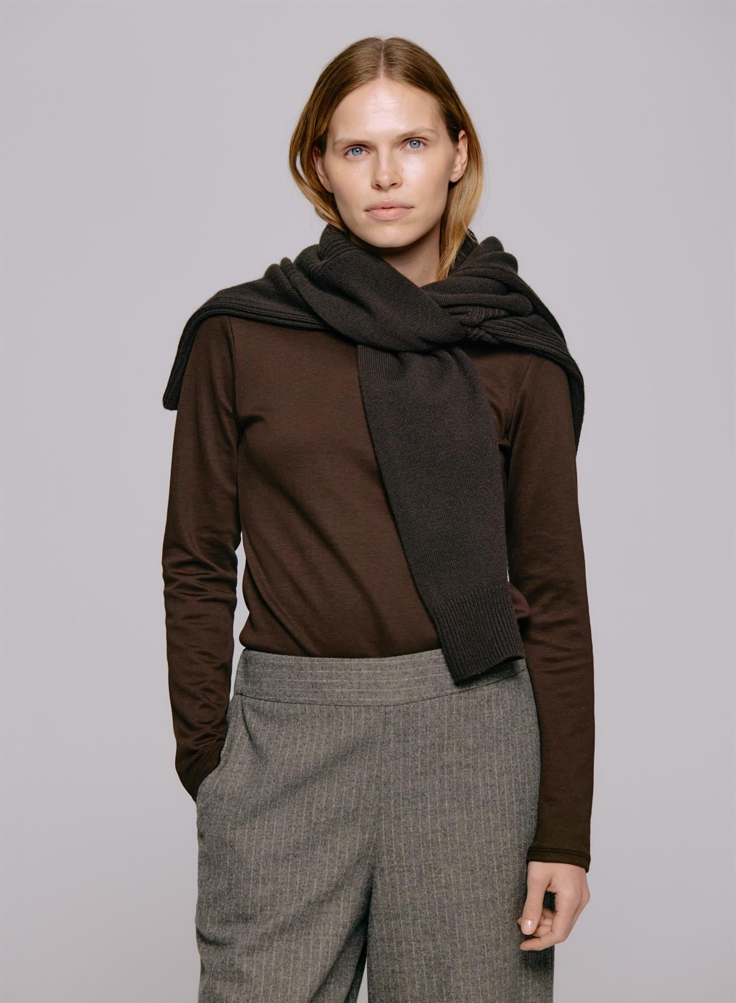 Andrea Longsleeve Brown