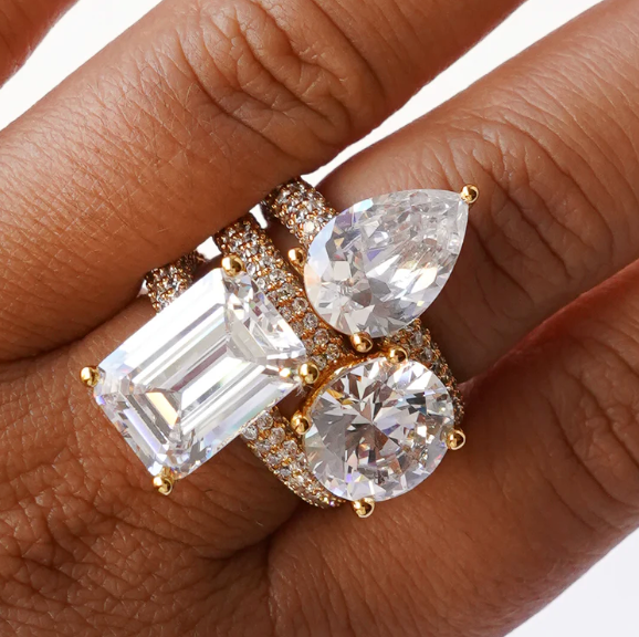 Mega Circle Ring White Gold