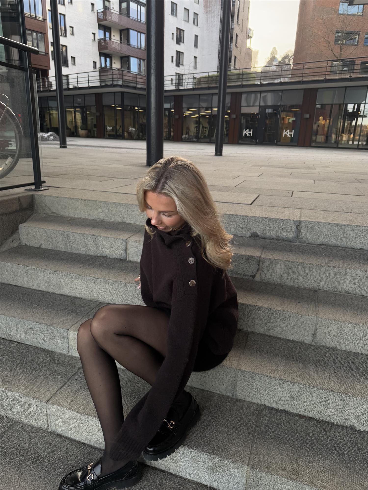 Sara Merino Sweater Dark Brown