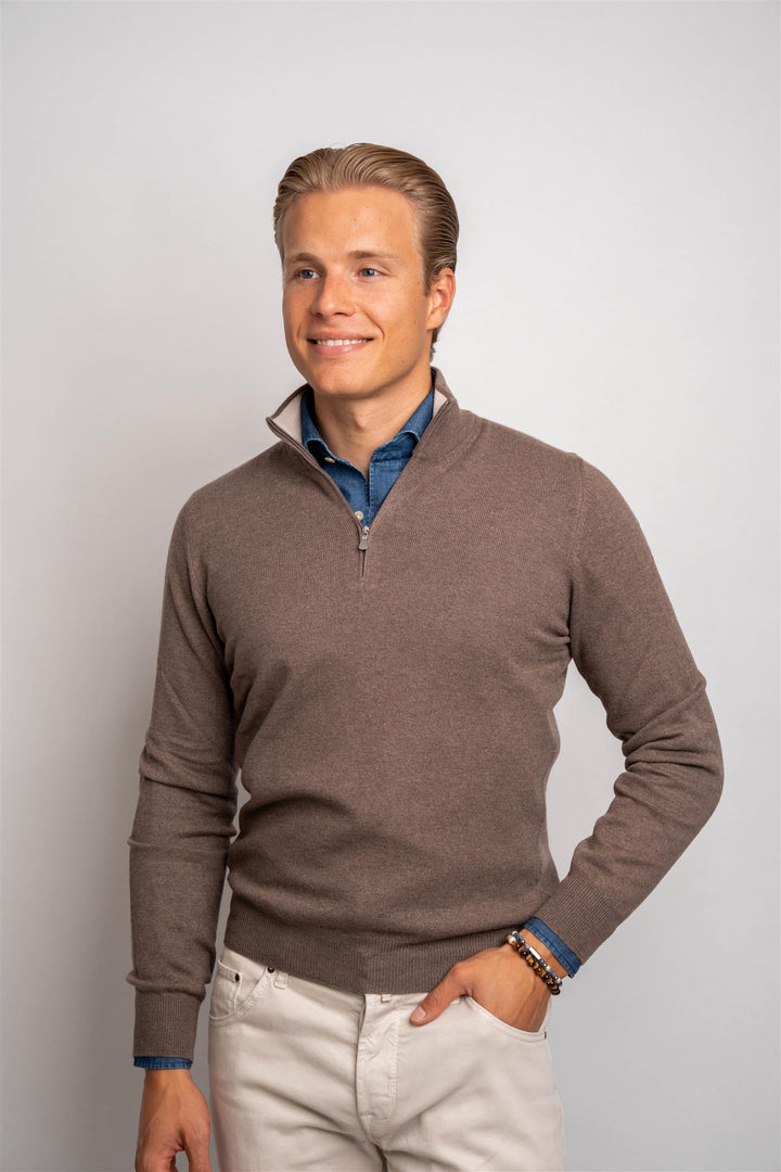 Half Zip - Brown