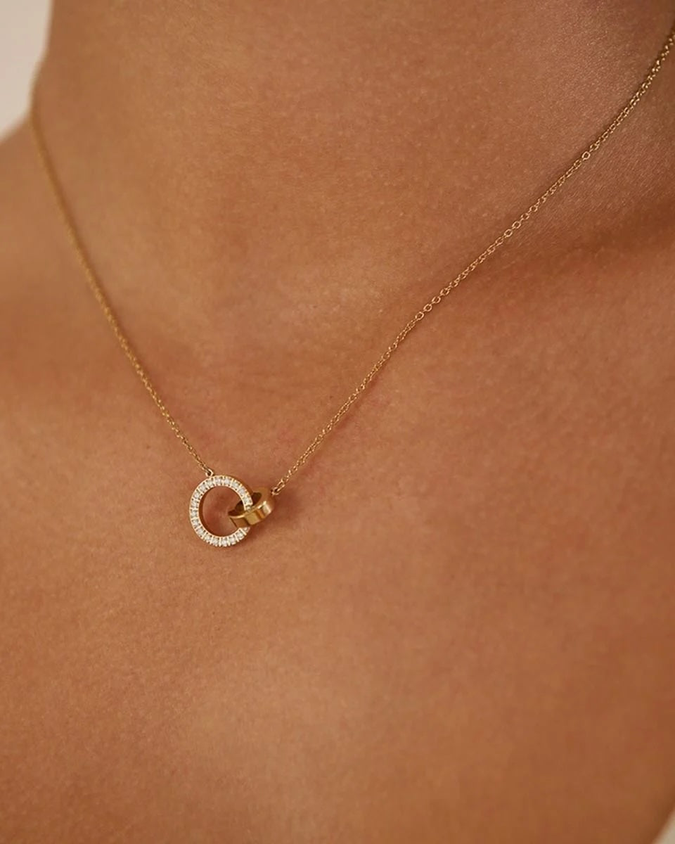 Eternal Orbit Necklace Gold