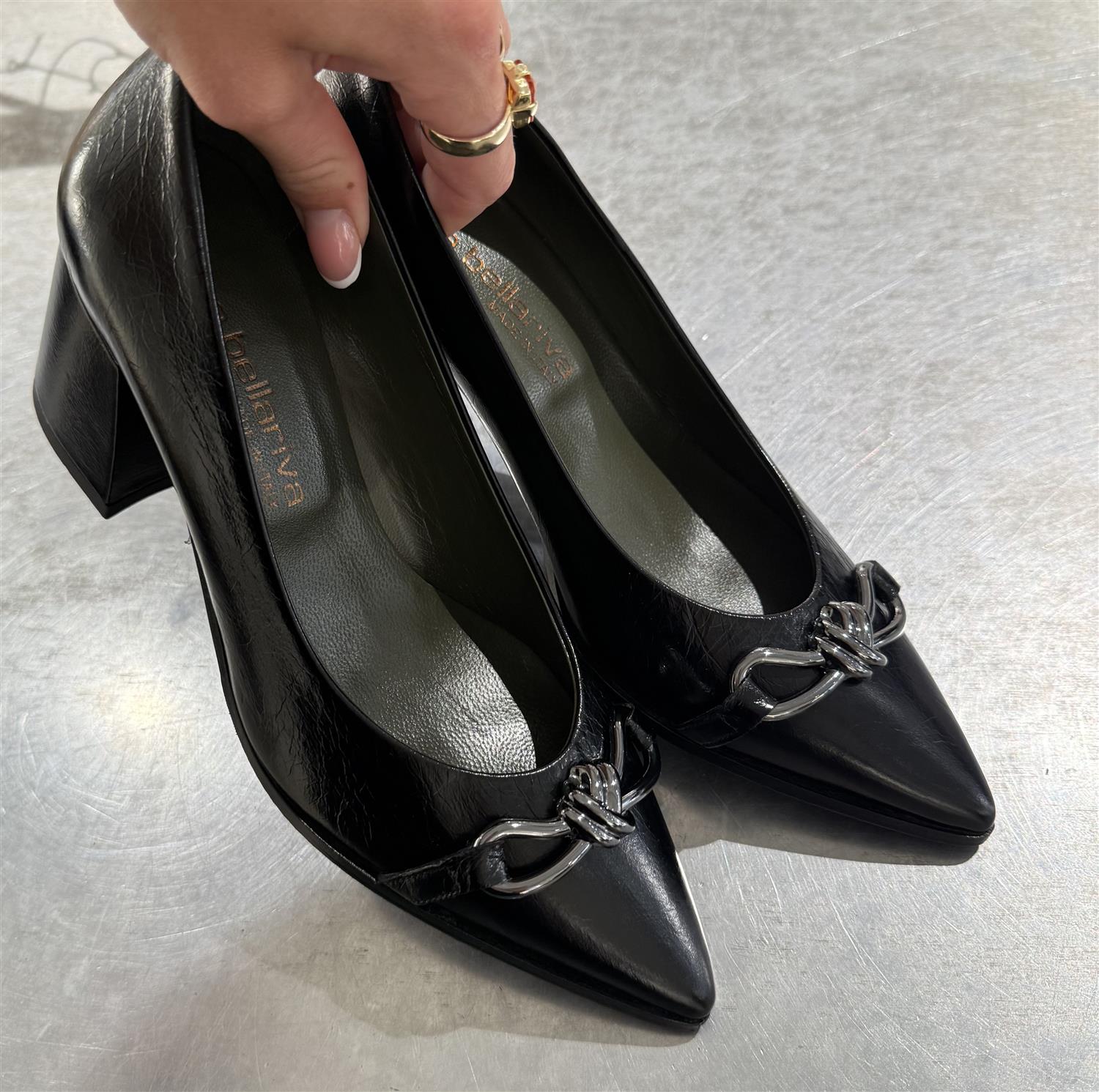 Heel Black - silver detail