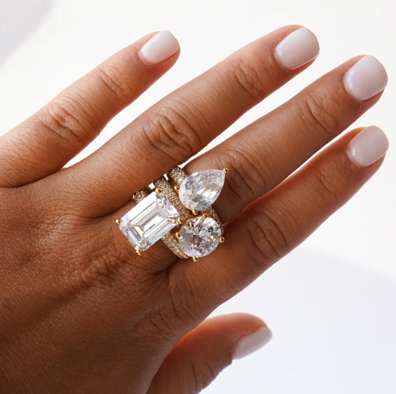 Mega Circle Ring White Gold