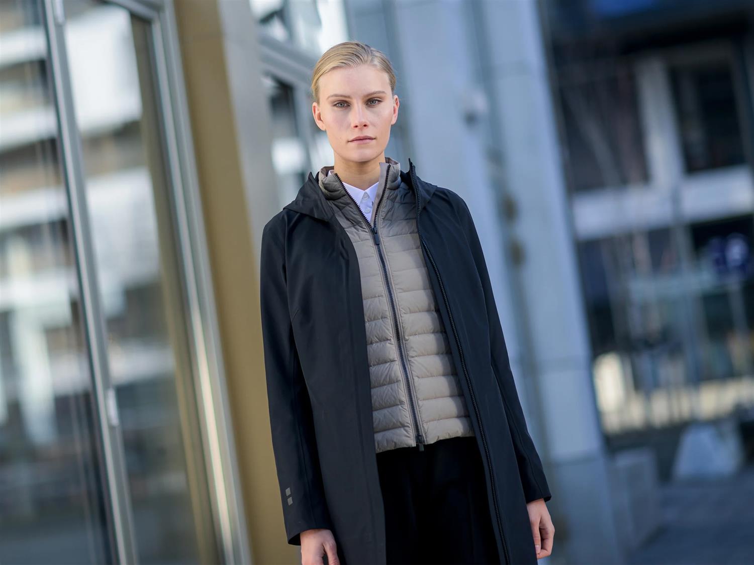 Althena Coat Pure Black