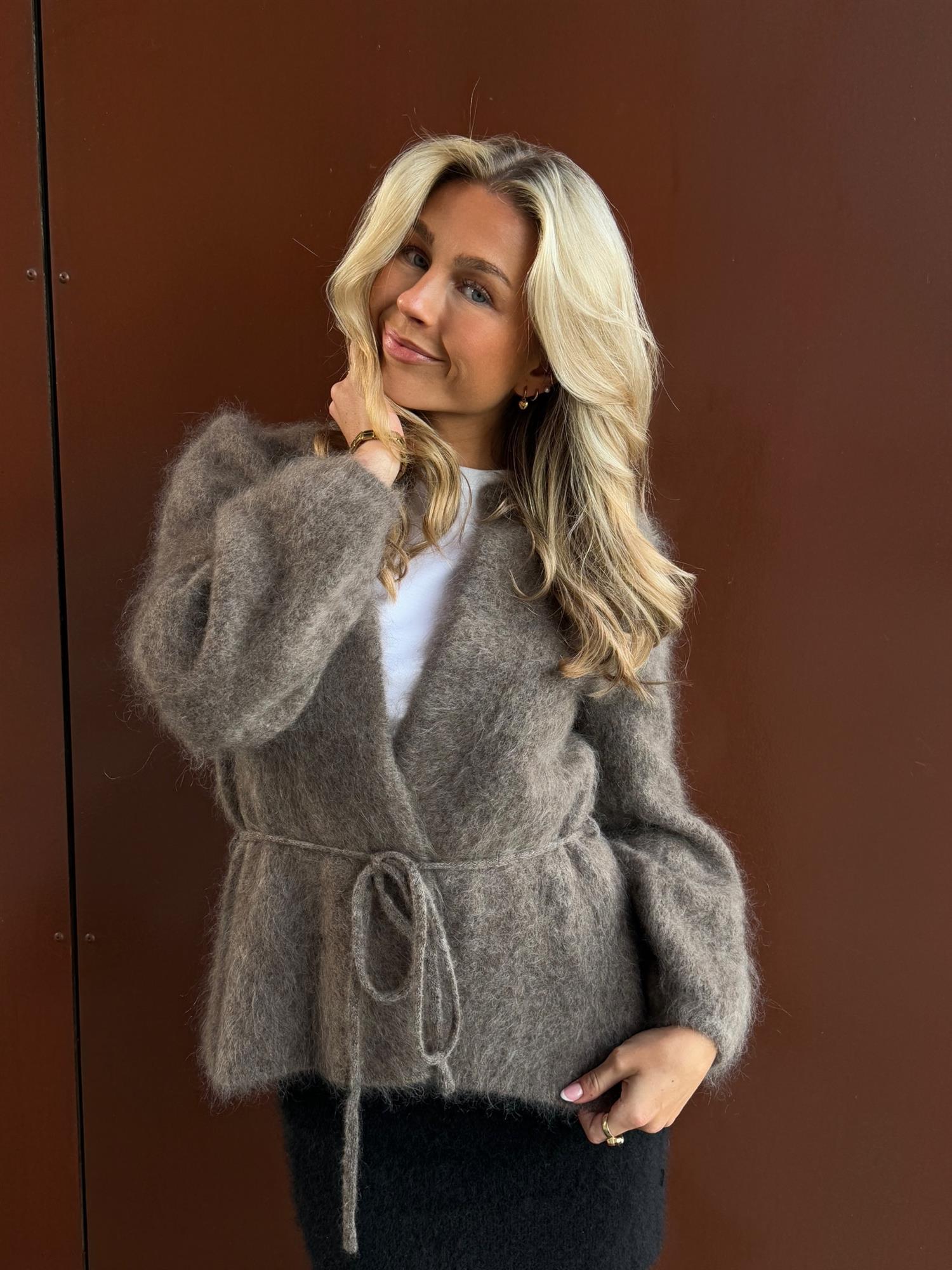 Fredrikke Chunky Cardigan Brown