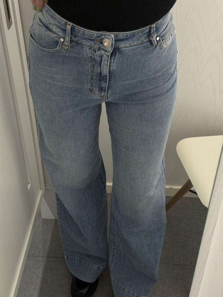 Viola Denim Bleach