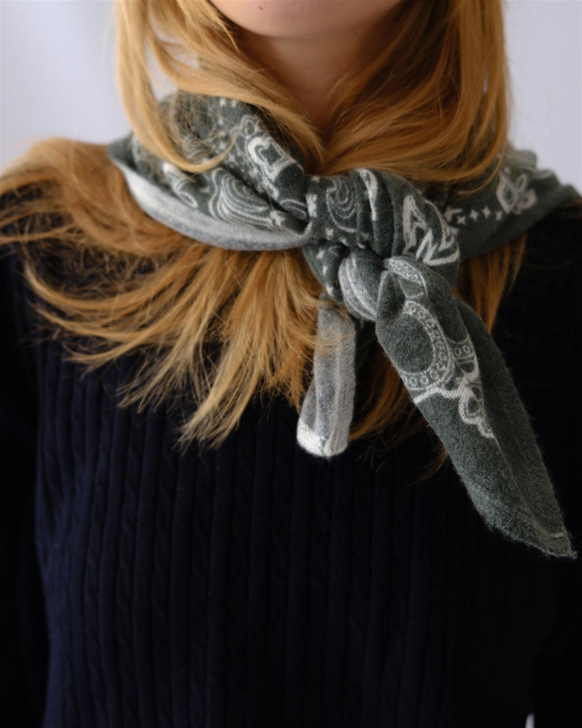 Cashmere Paisley Scarf – Green 65 cm