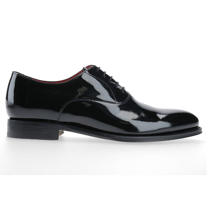 Tuxedo - Charol Black