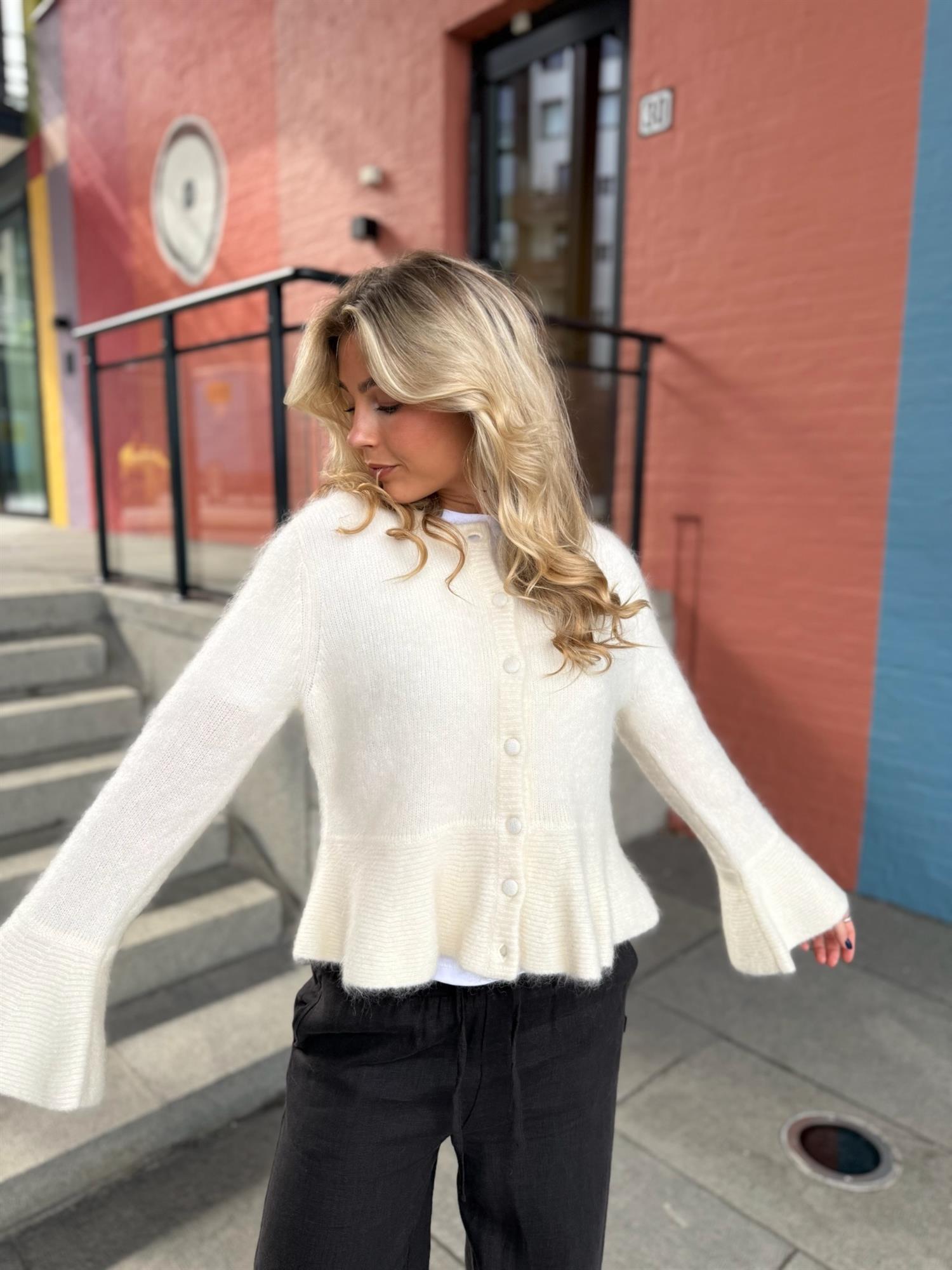 Maren Chunky Cardigan Bright White