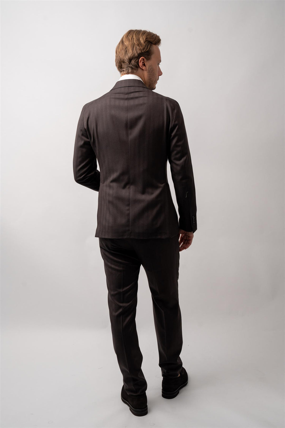 Super 130s suit brown