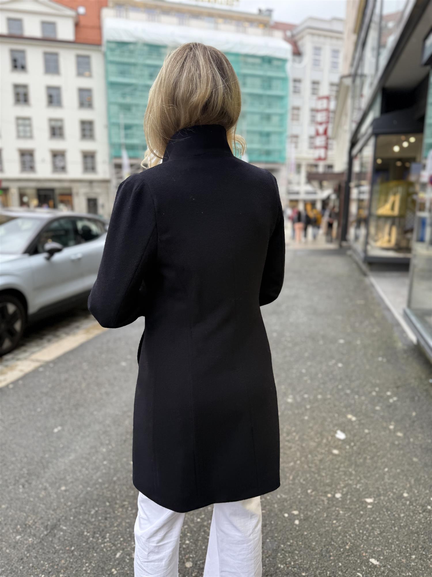 Coat Wool Detachable Nylon Bib