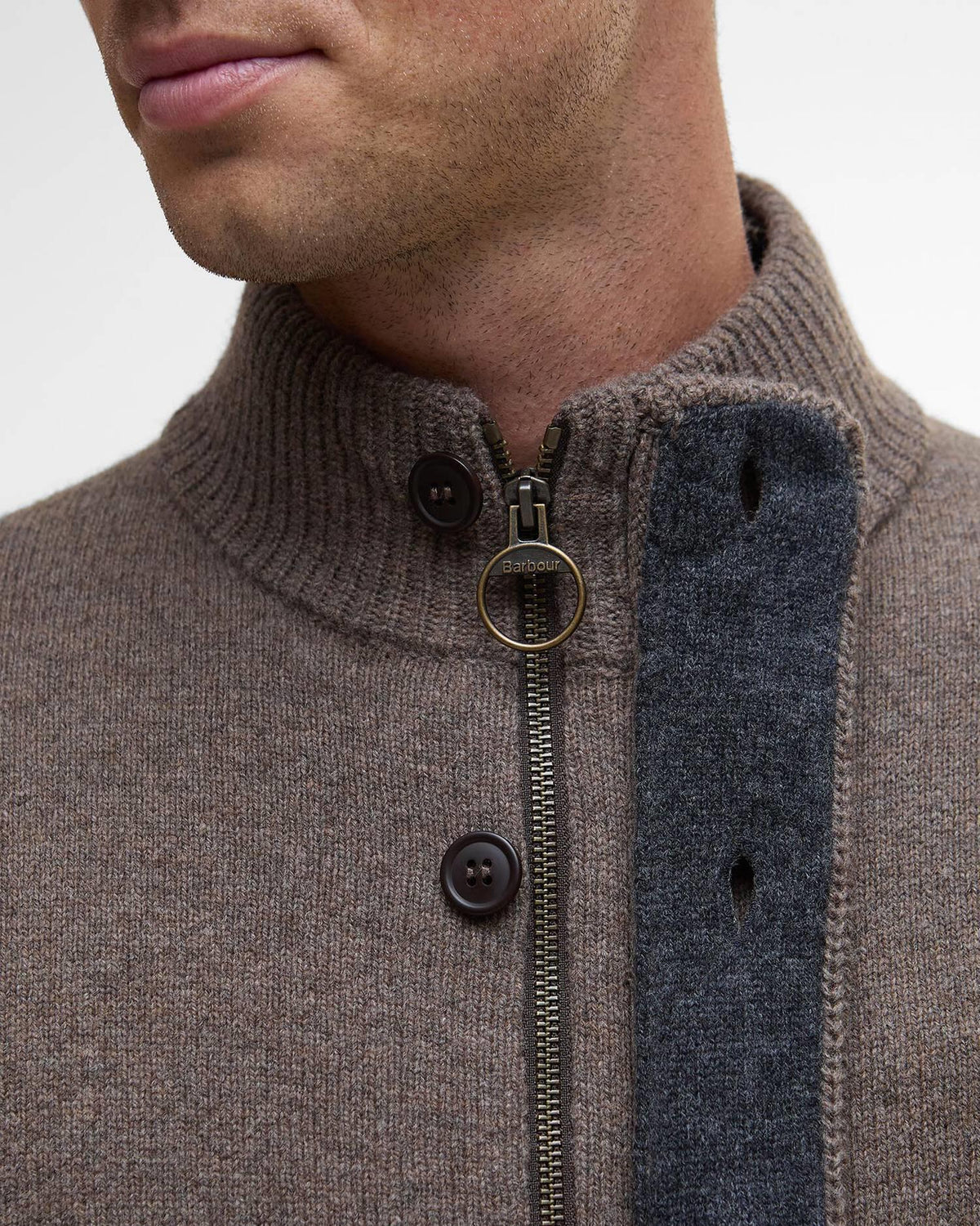 Ess Patch Zip  - Stone