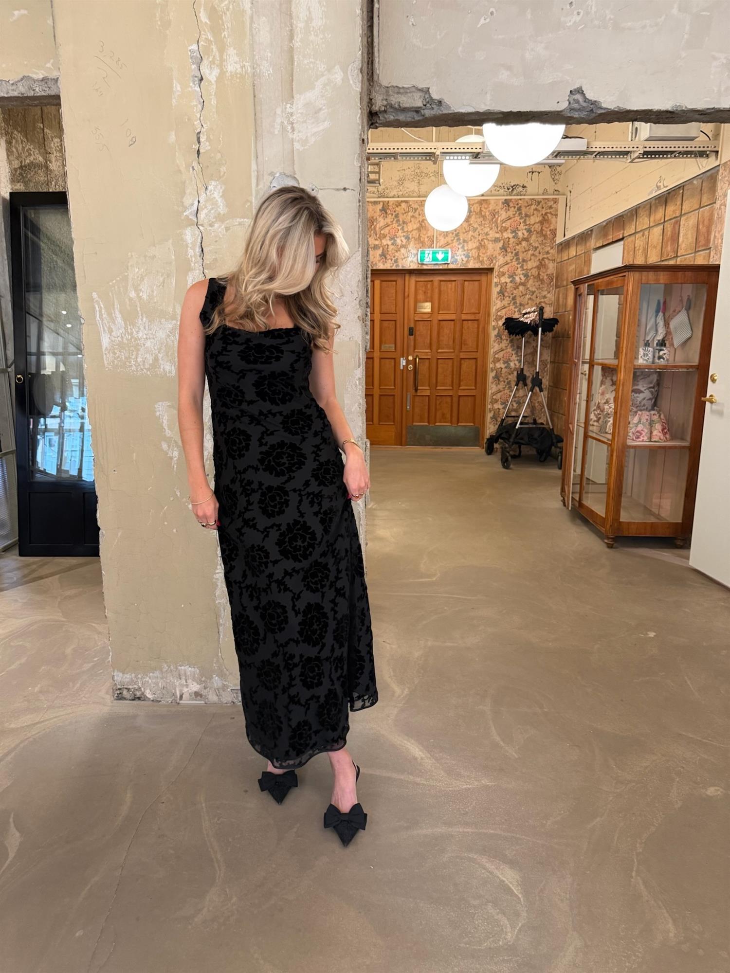 Velvet Strap Dress Black Velvet