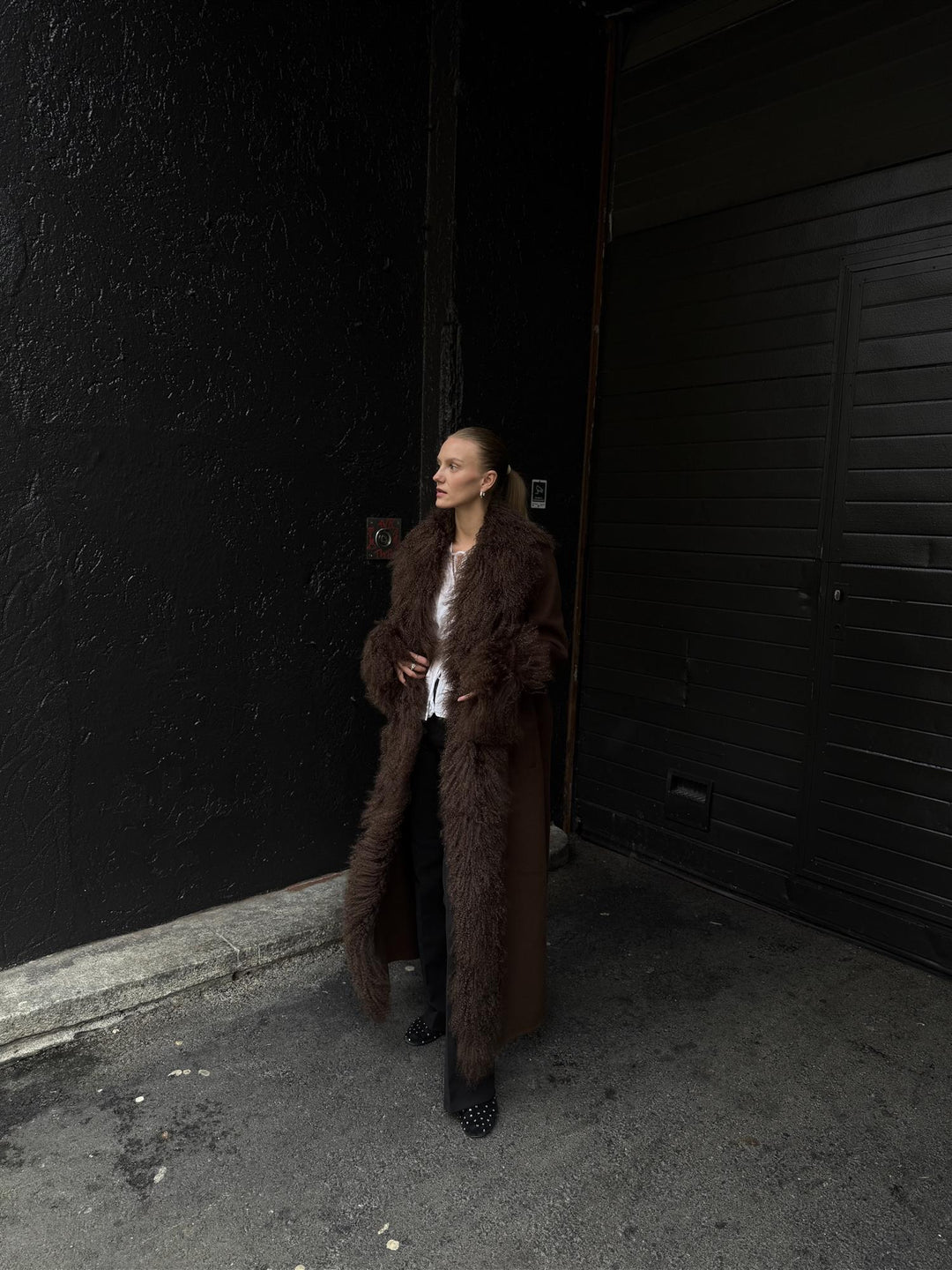 LOLA COAT - BROWN