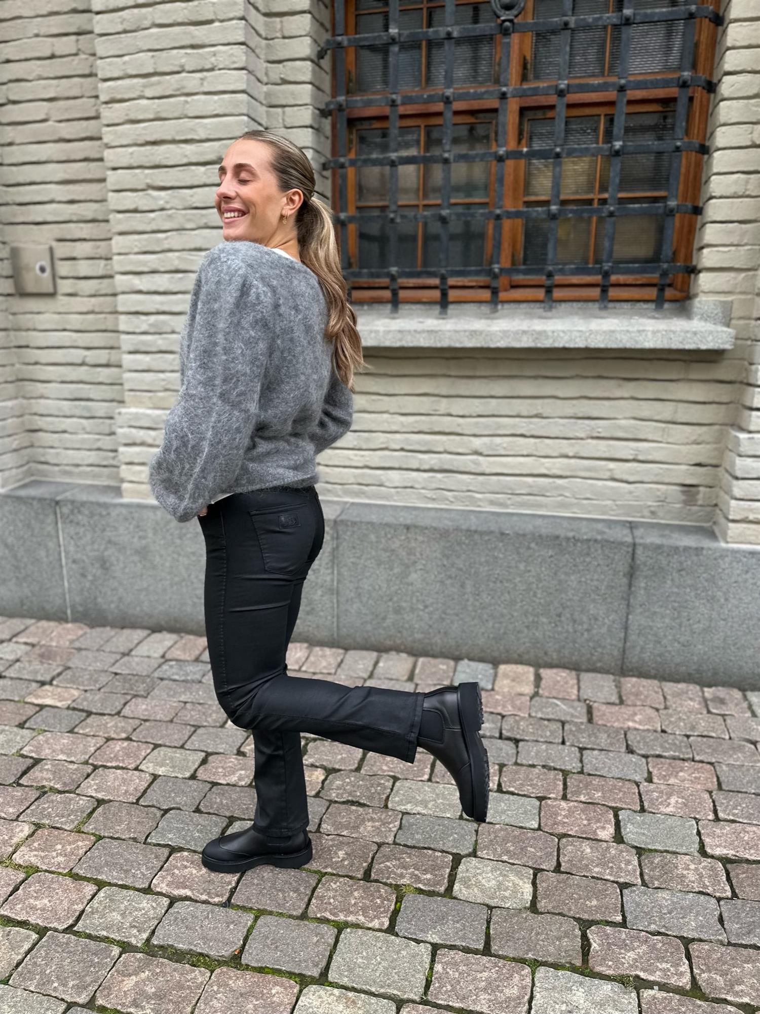 Malena Montana Tonal