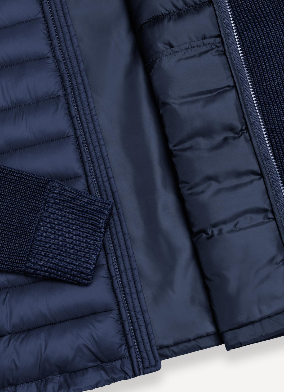 Legacies Hybrid  - Navy