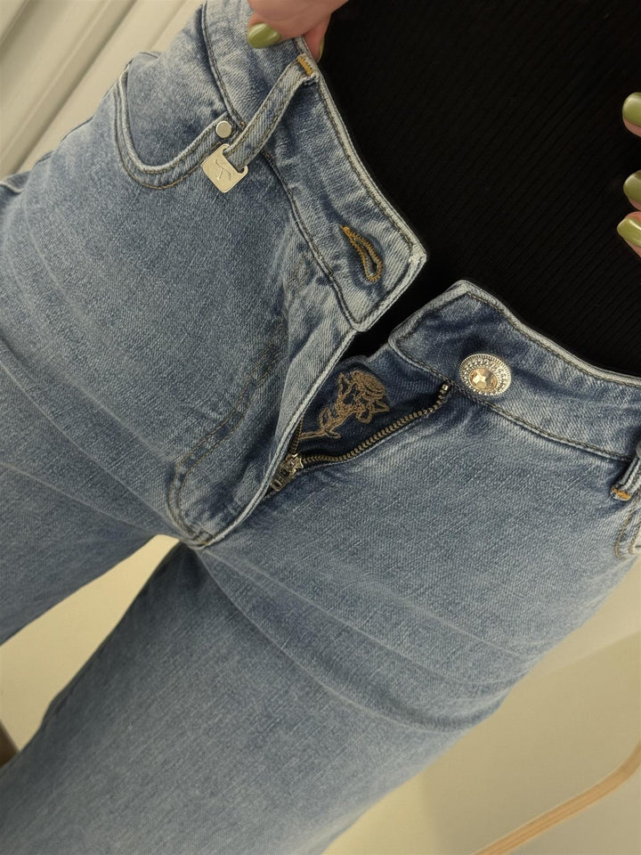 Viola Denim Bleach