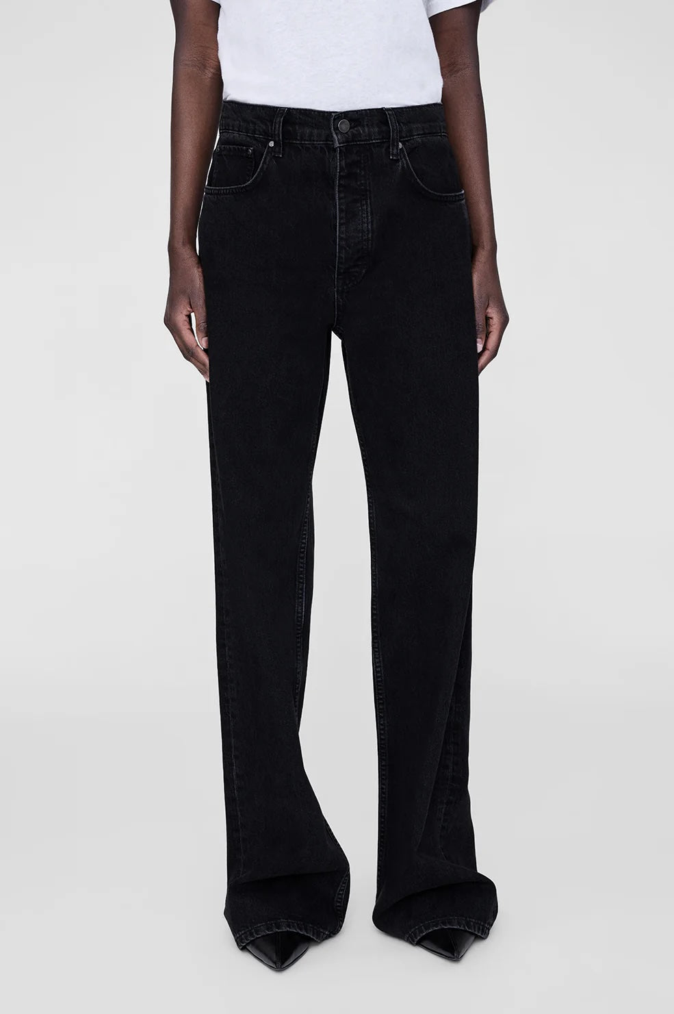 Hugh Jean - Vintage Black