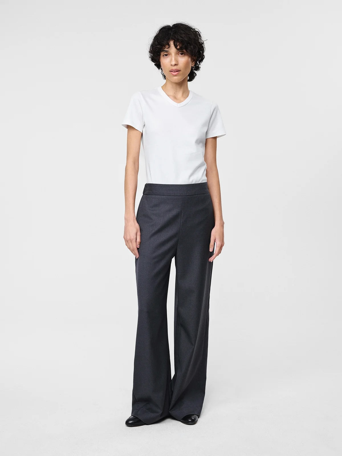 Anette Tee White