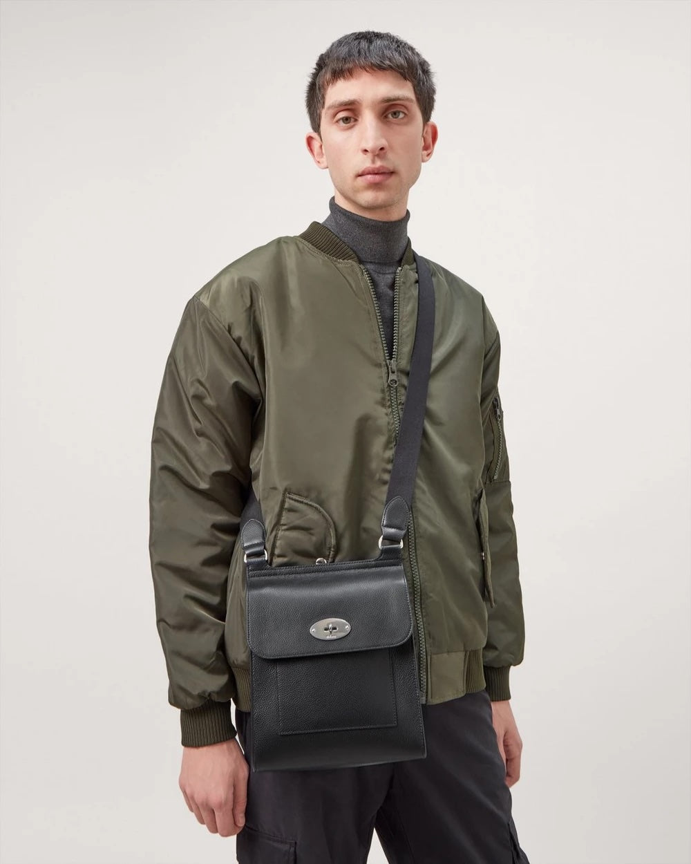 Antony Black & Silver Small Classic Grain