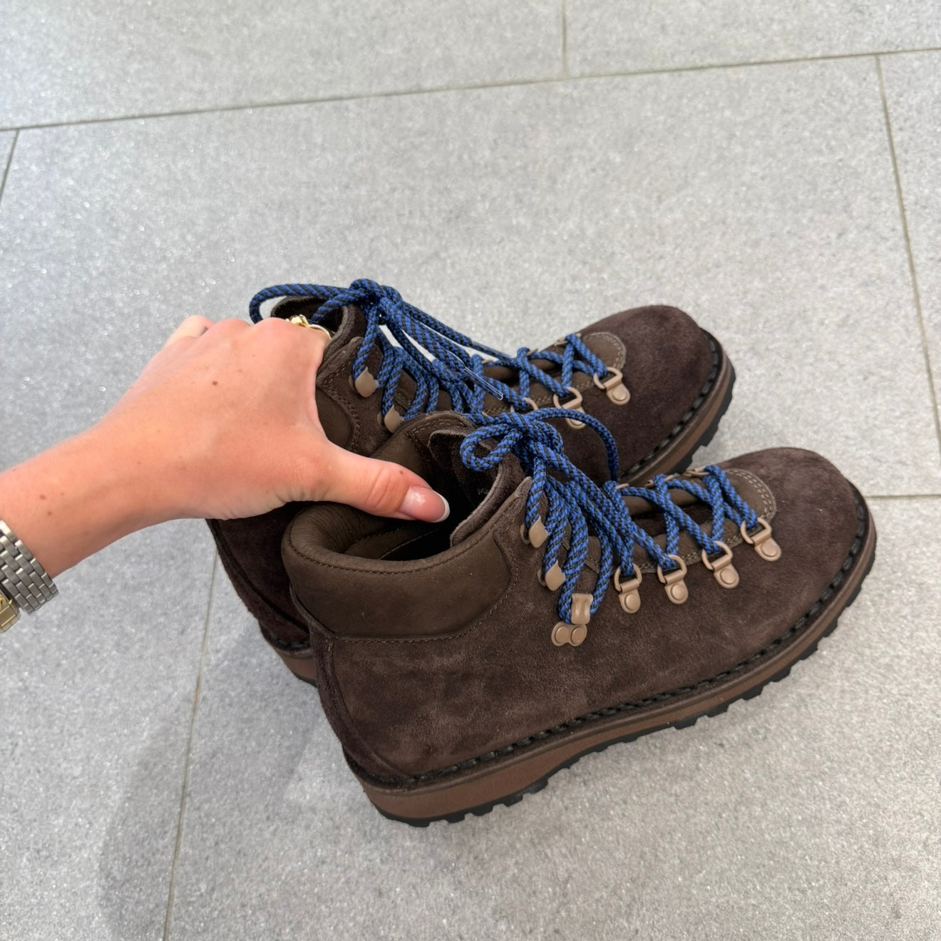 W Roccia Vet Bison Suede