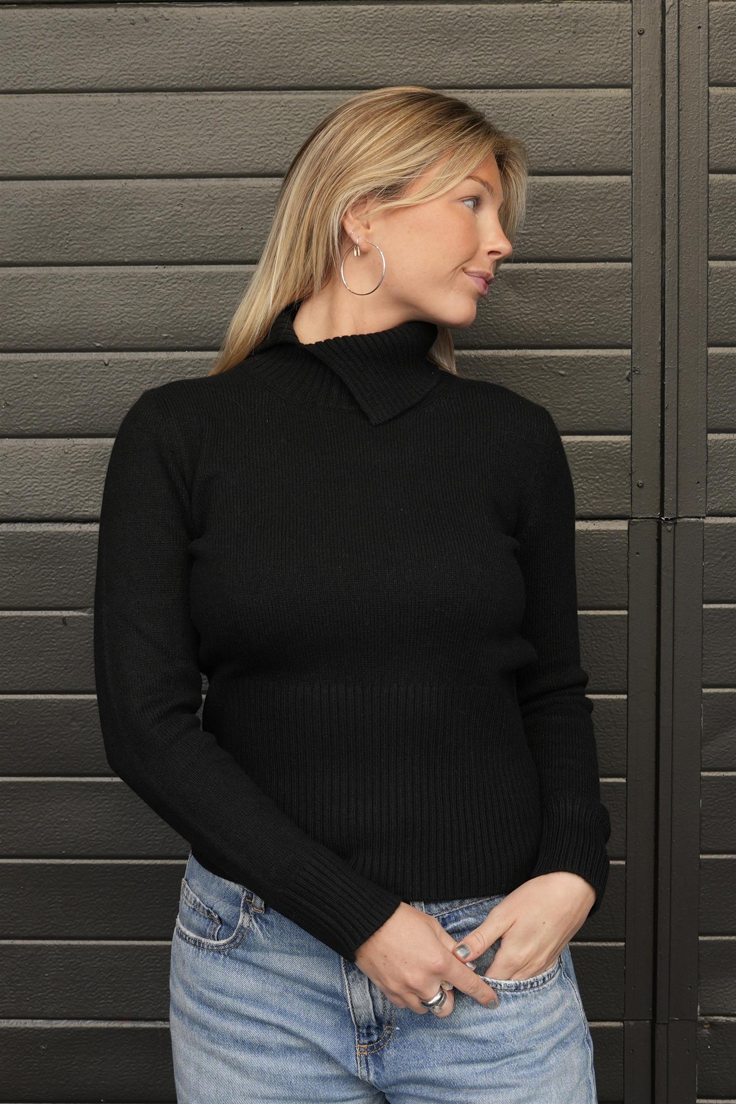 Cashmere Turtle Neck Black