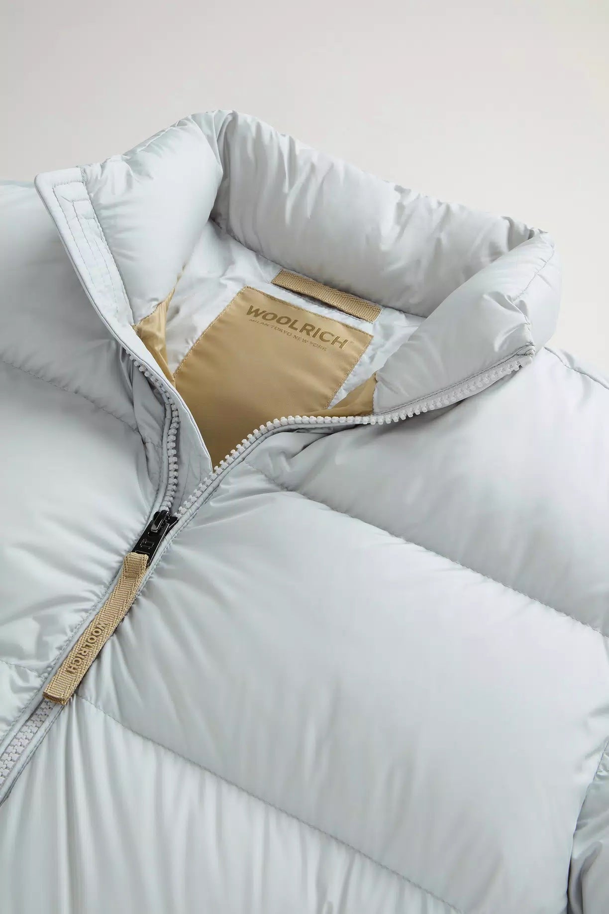 Cloud Eagle Jacket - Grey