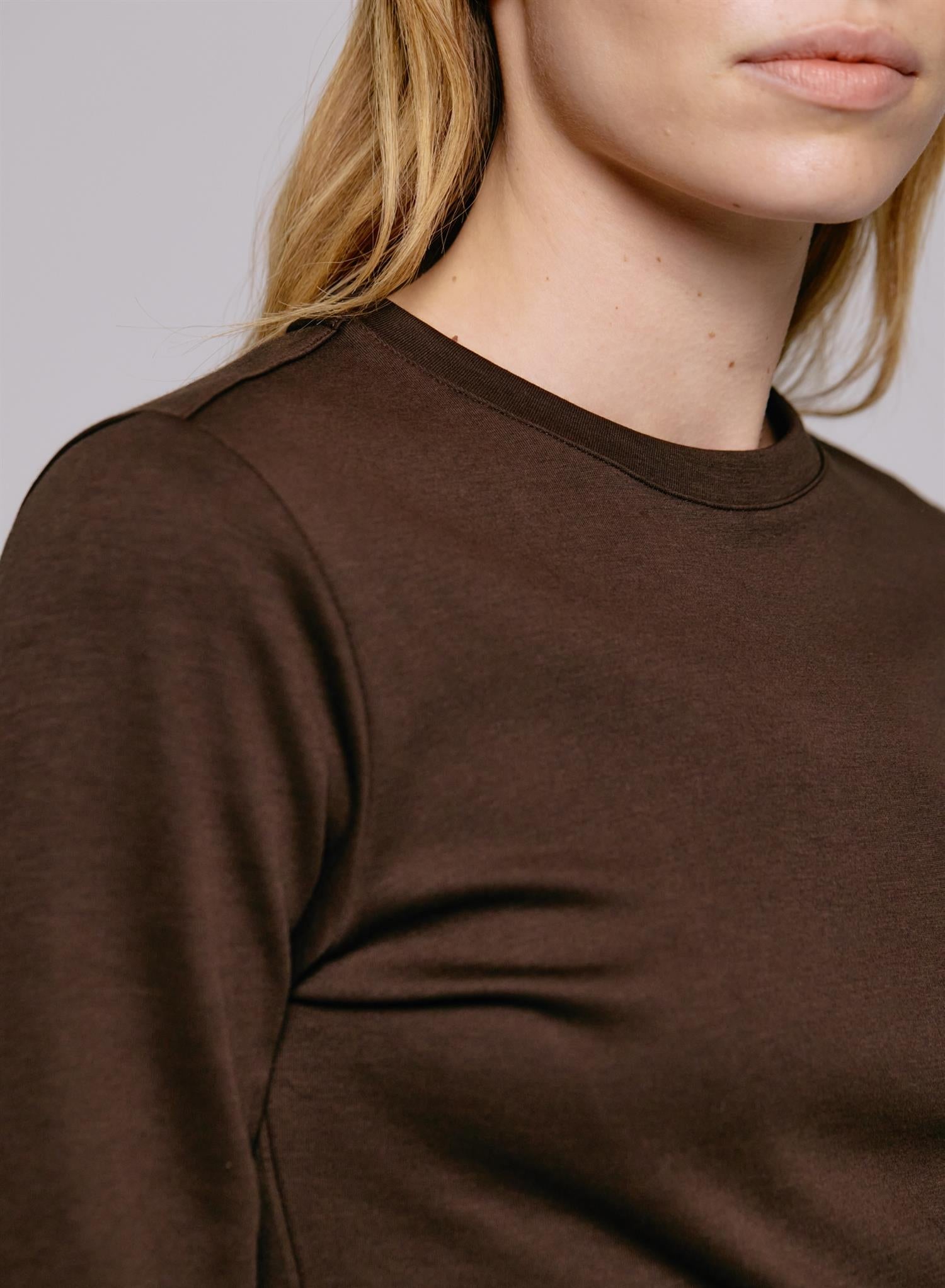 Andrea Longsleeve Brown