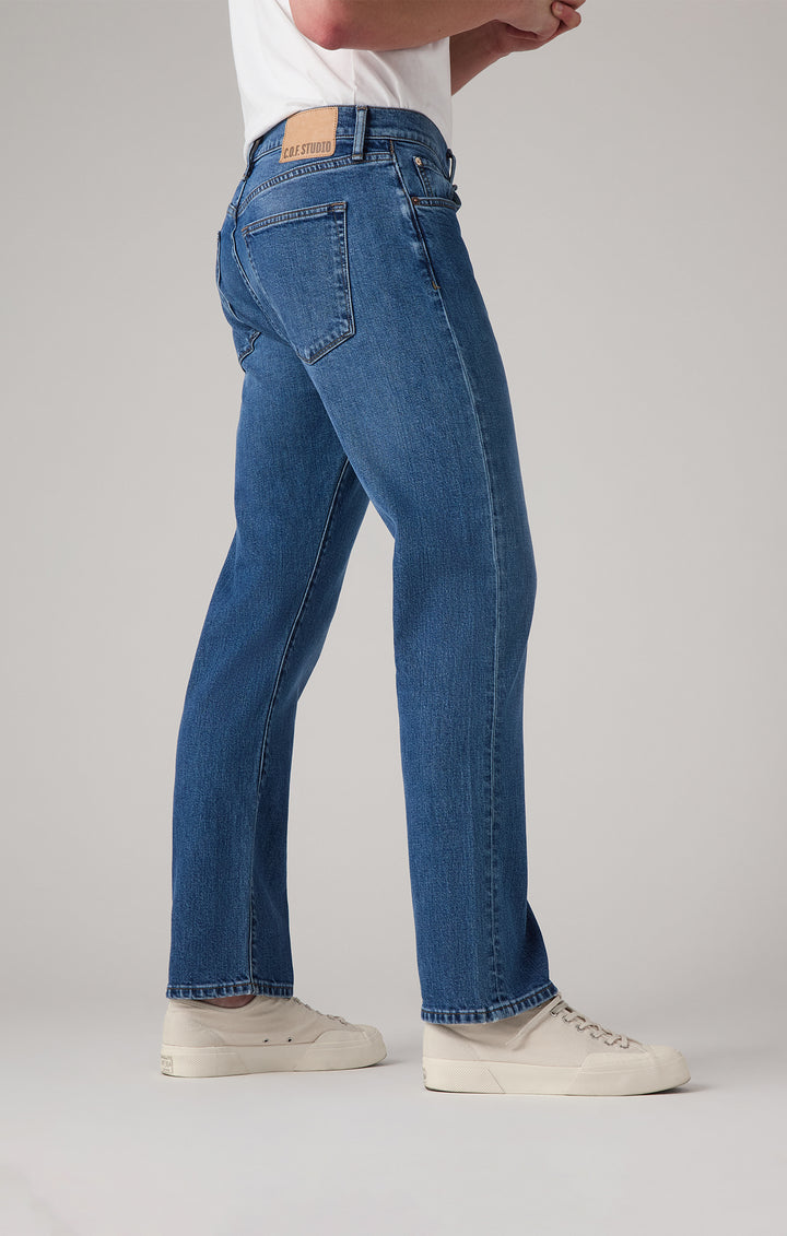 Straight Fit Comfort - Indigo Washed Blue