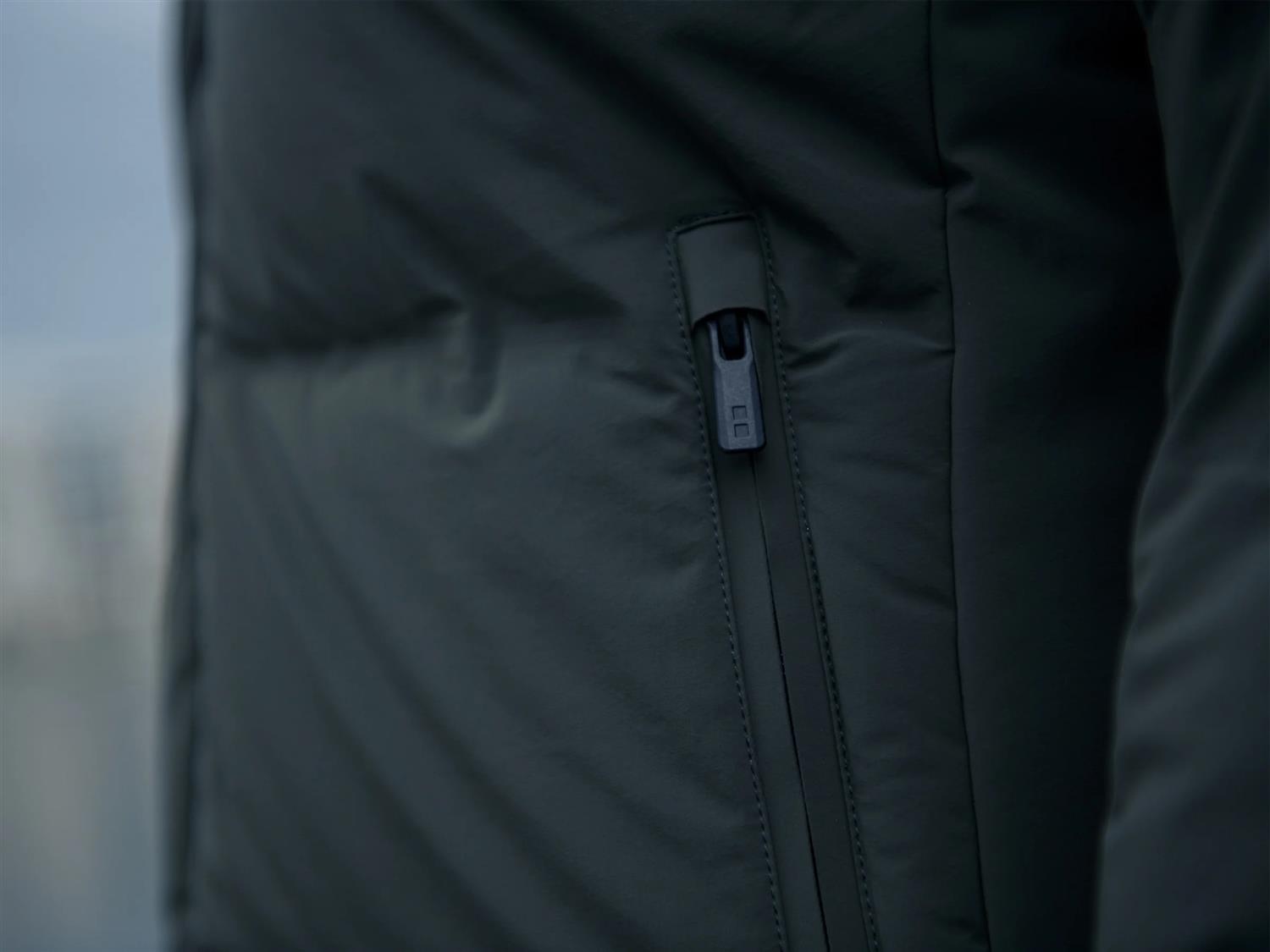 Bolt Down Jacket - Night Olive
