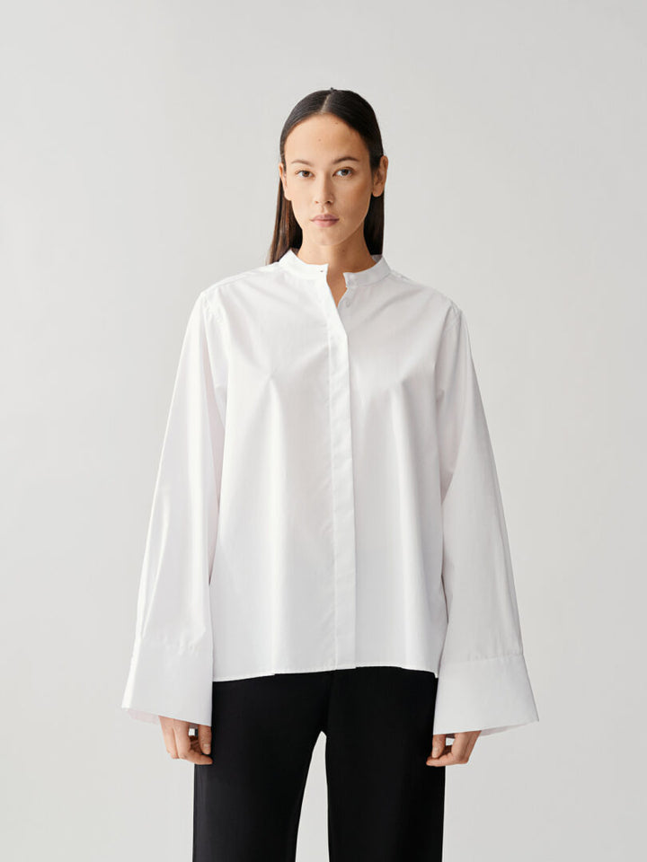 COLLARLESS WIDE SLEEVE SHIRT