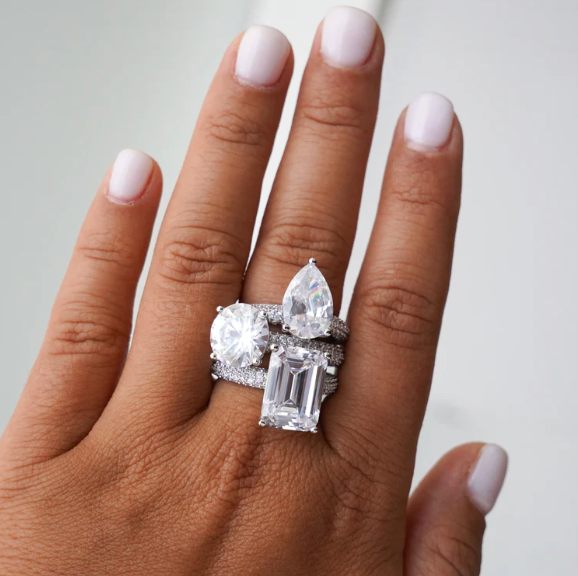 Mega Drop Ring White Silver