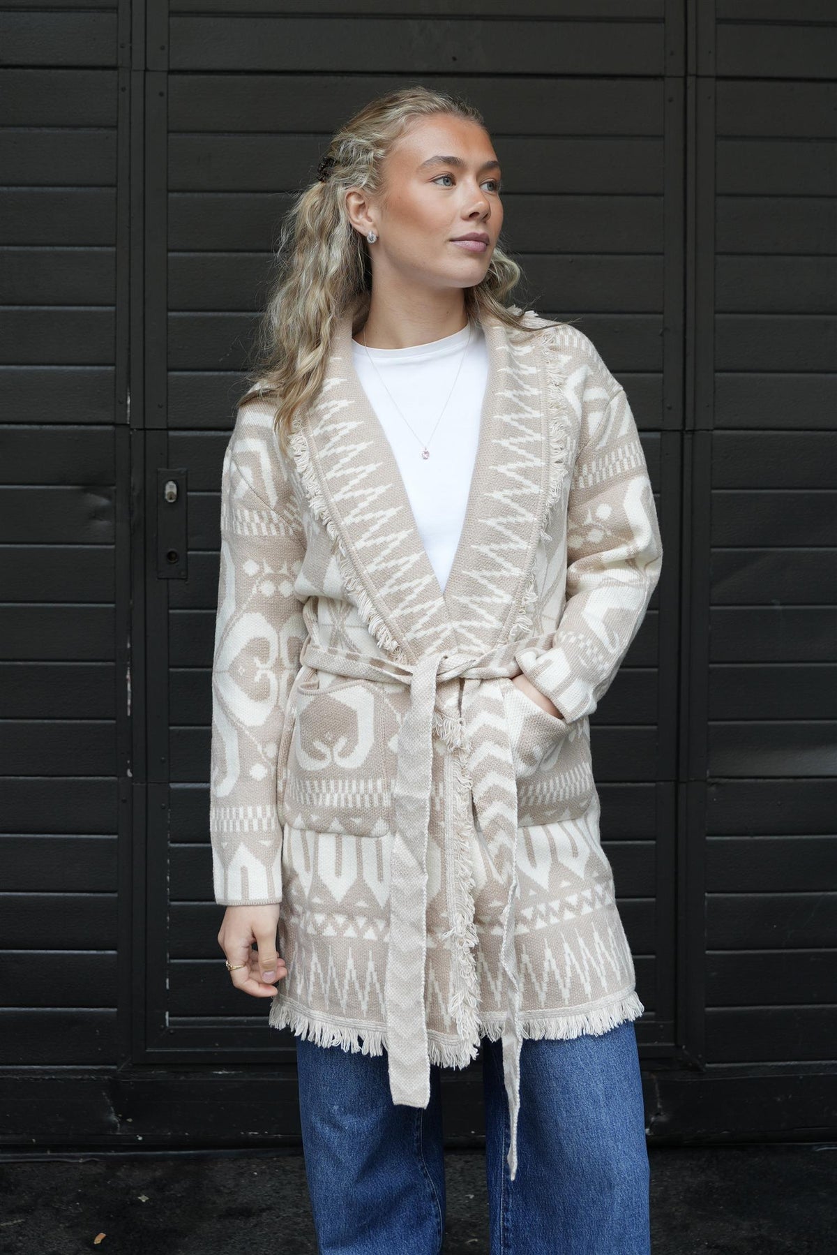 Long Fringed Geometric Jacket - Beige/White