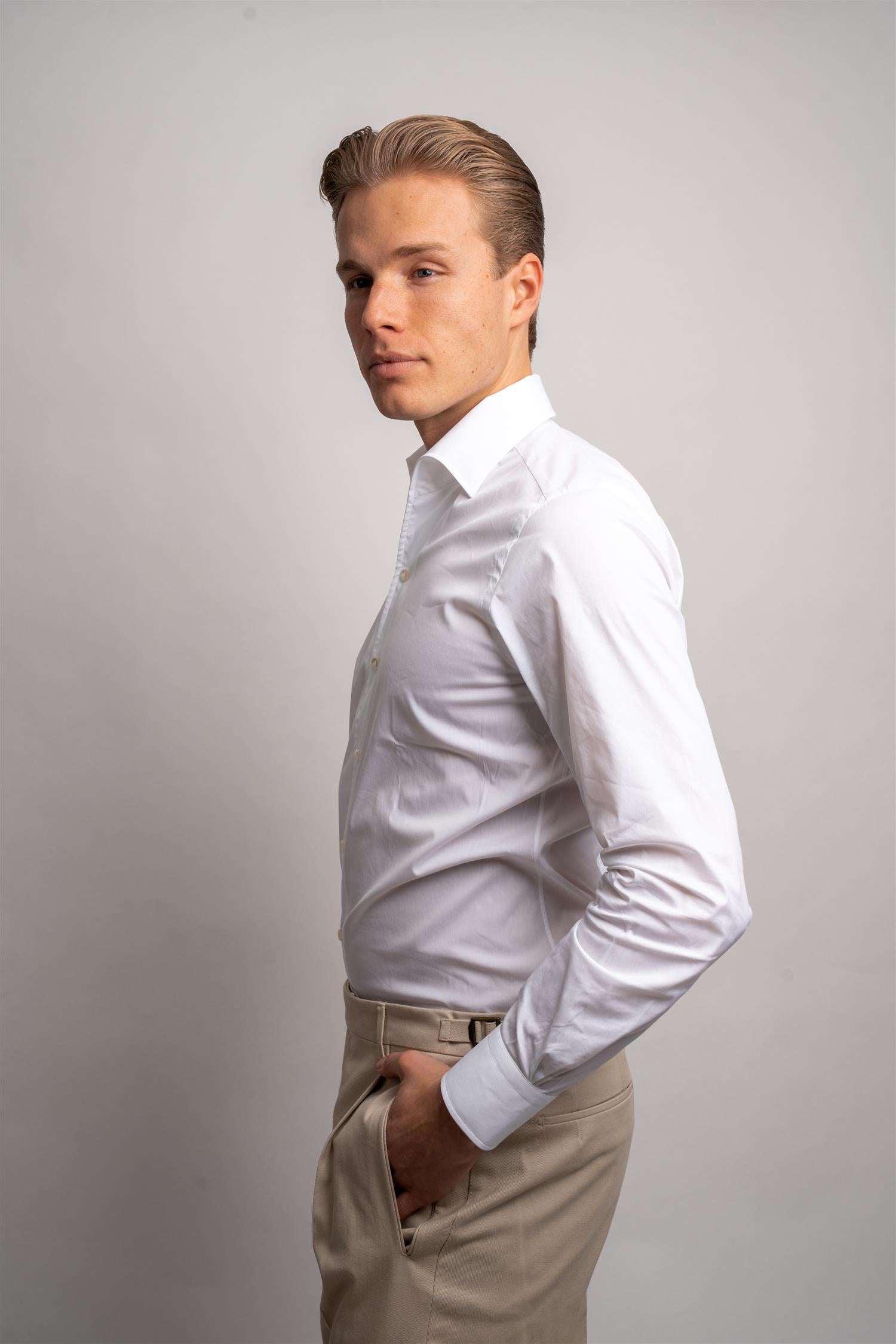 Spread Collar - White