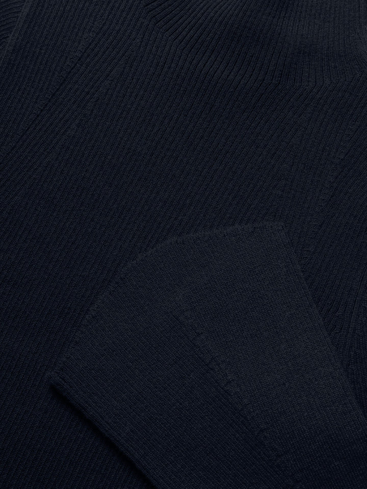 Delinas Knit