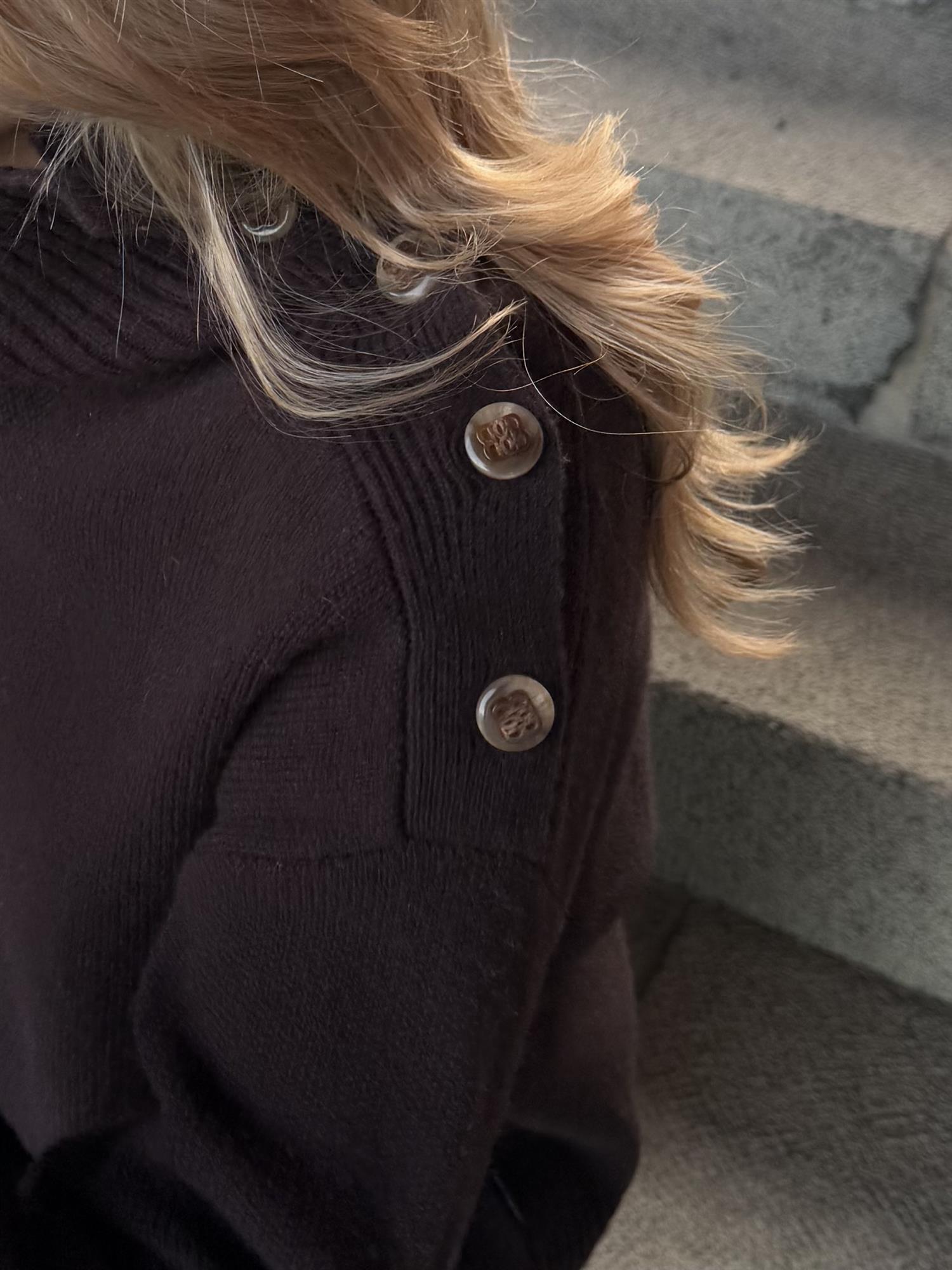 Sara Merino Sweater Dark Brown