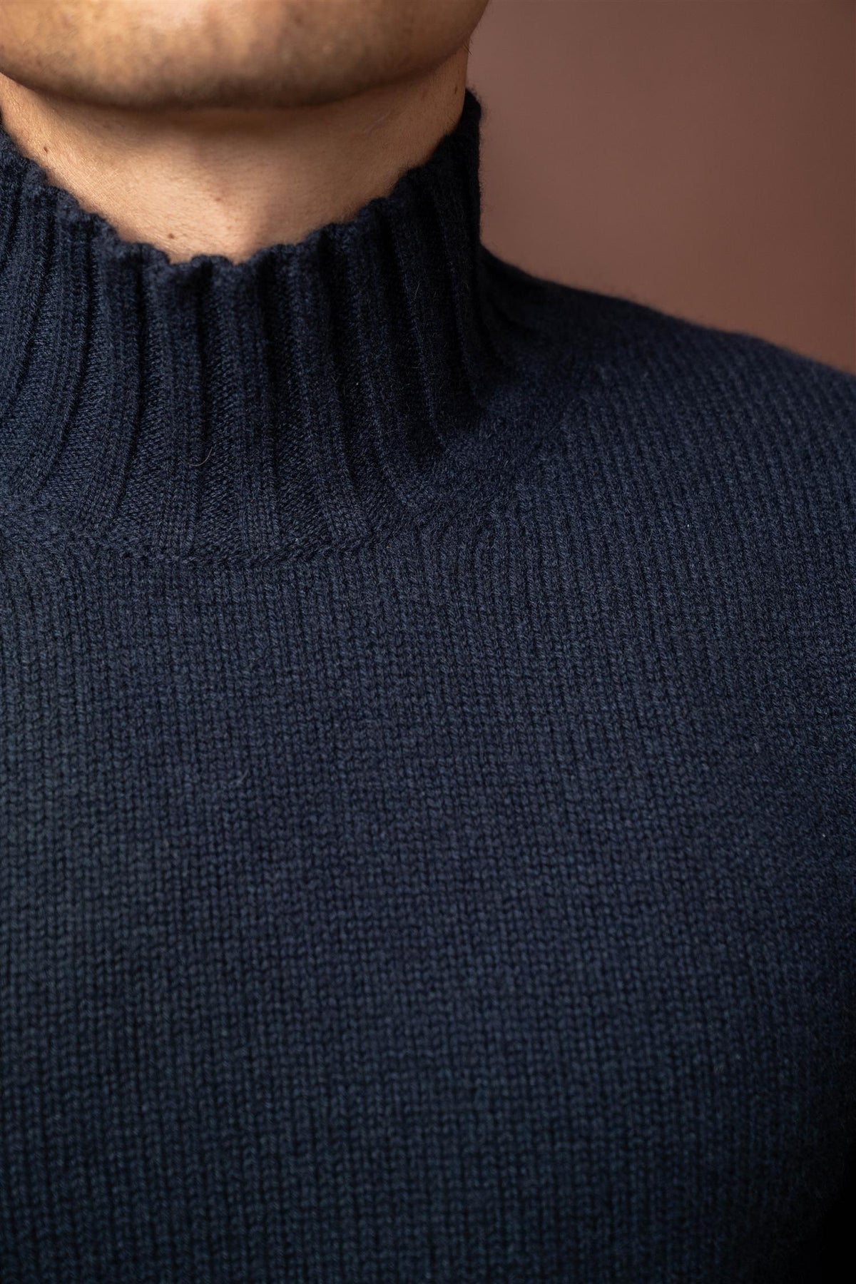 Cashmere Turtleneck - Navy