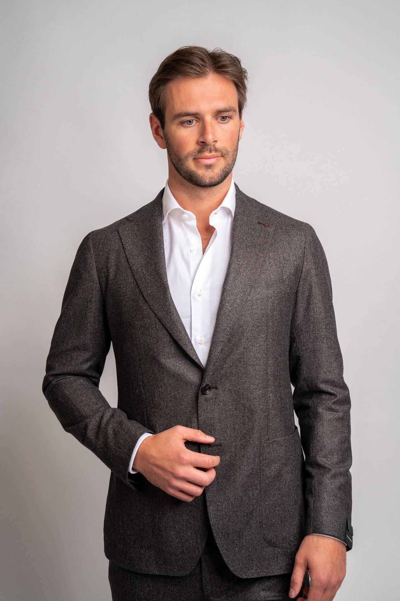 Houndstooth Suit - Grey