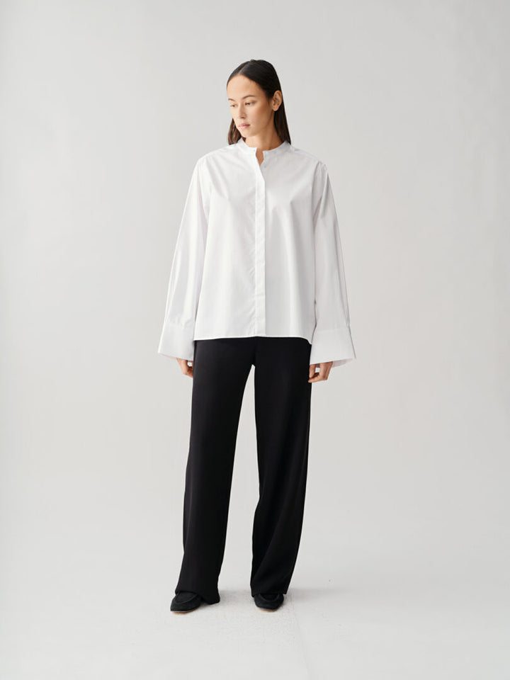 COLLARLESS WIDE SLEEVE SHIRT